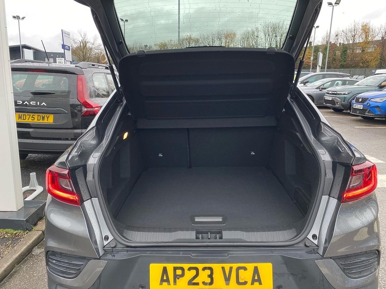 Used Renault Arkana 2023 for sale - 77023405: Photo 19