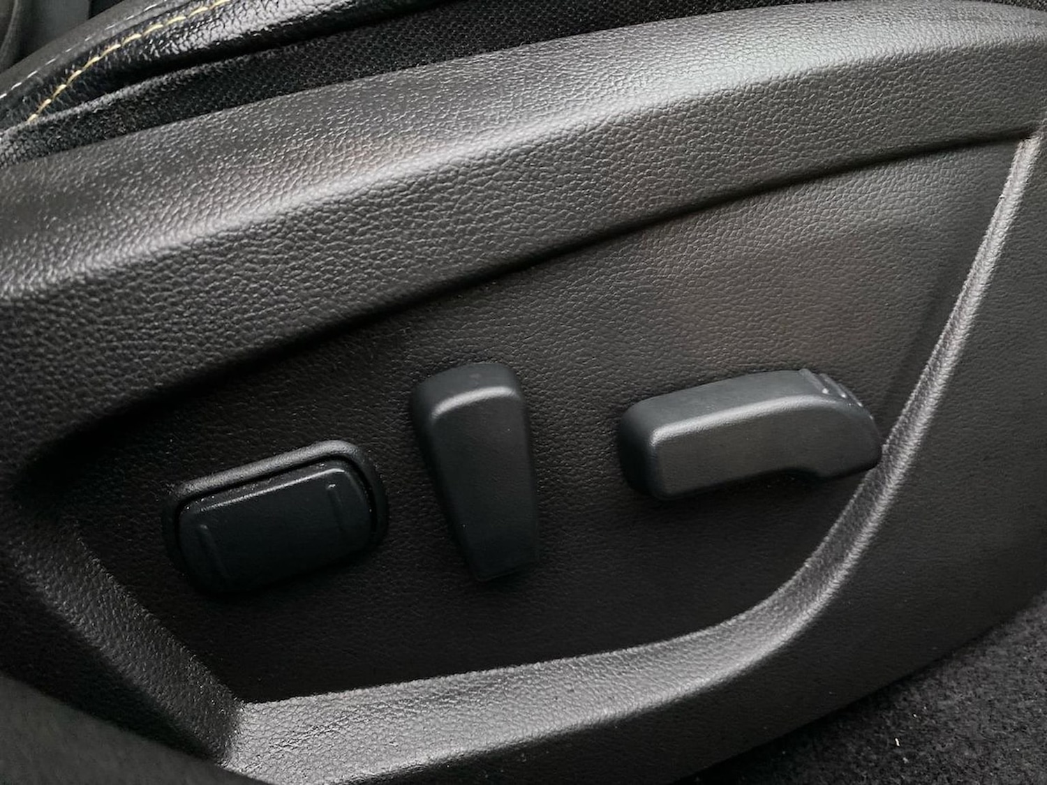 Used Renault Arkana 2023 for sale - 77023405: Photo 32