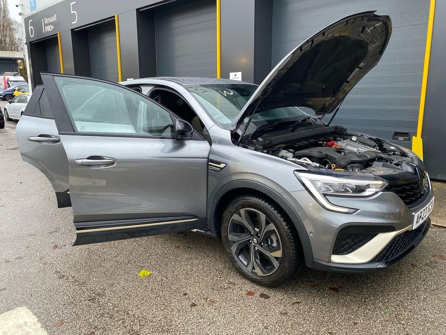 Used Renault Arkana 2023 for sale - 77023405: Photo 41