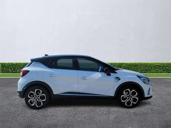 Used Renault Captur 2021 for sale - 79367577: Photo