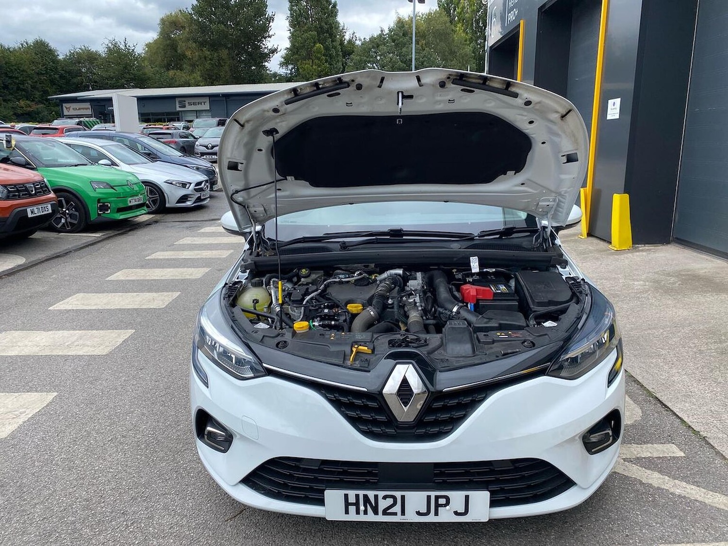 Used Renault Clio 2021 for sale - 76316691: Photo 35