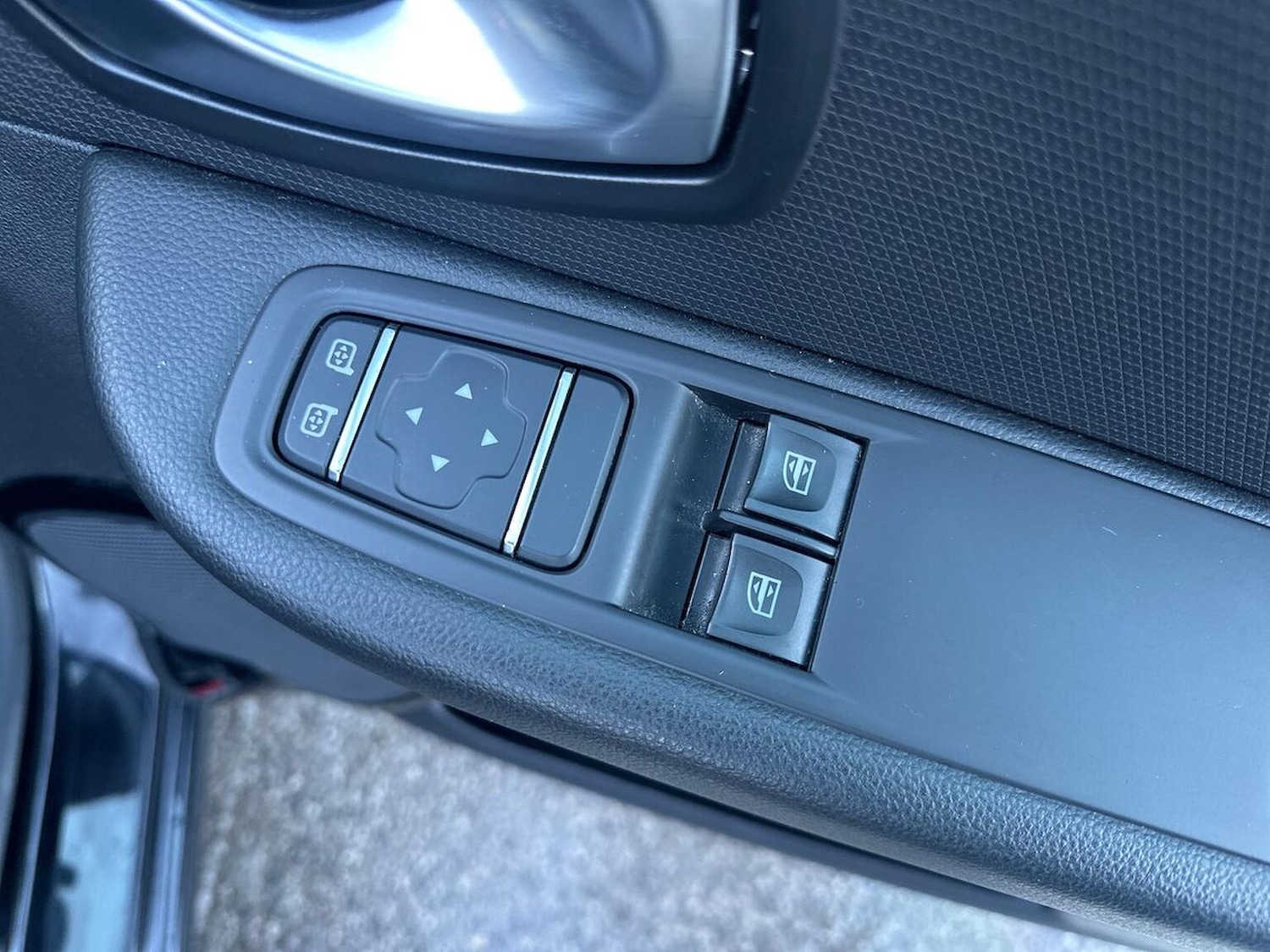 Used Renault Clio 2019 for sale - 77096975: Photo 21