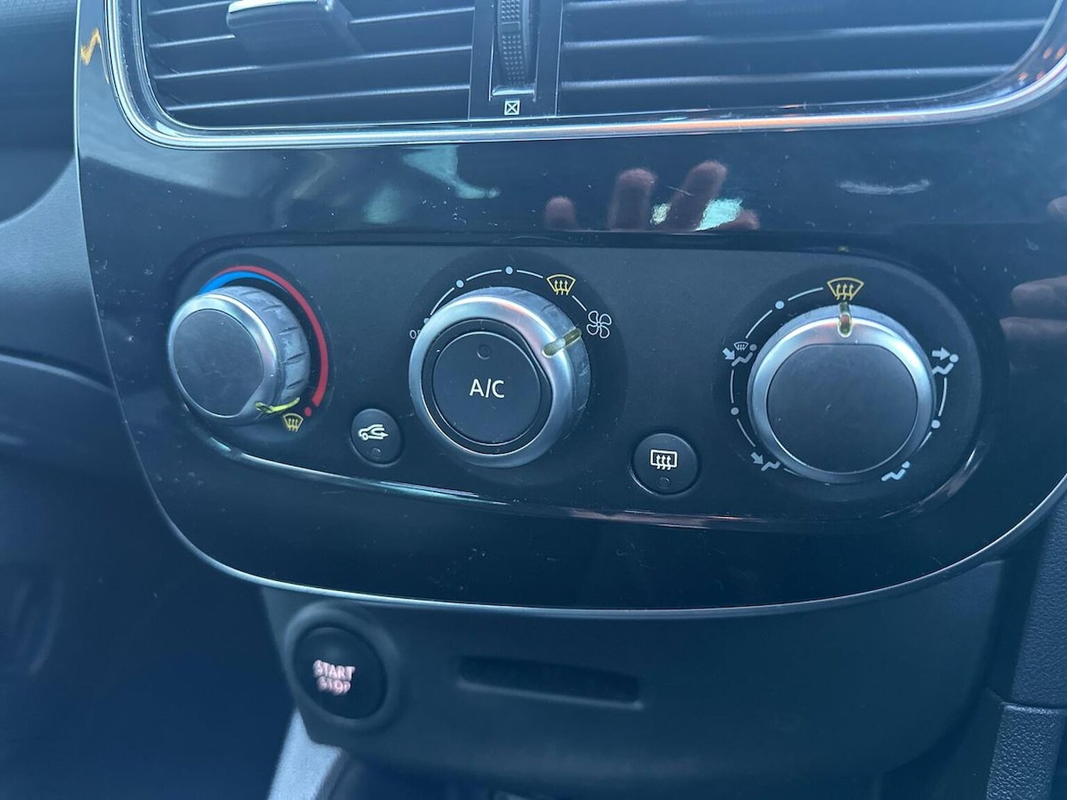 Used Renault Clio 2019 for sale - 77096975: Photo 22