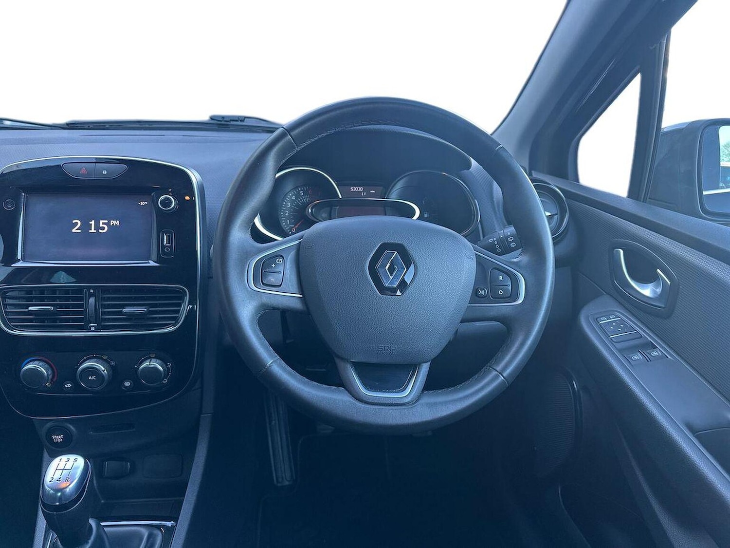 Used Renault Clio 2019 for sale - 77096975: Photo 9