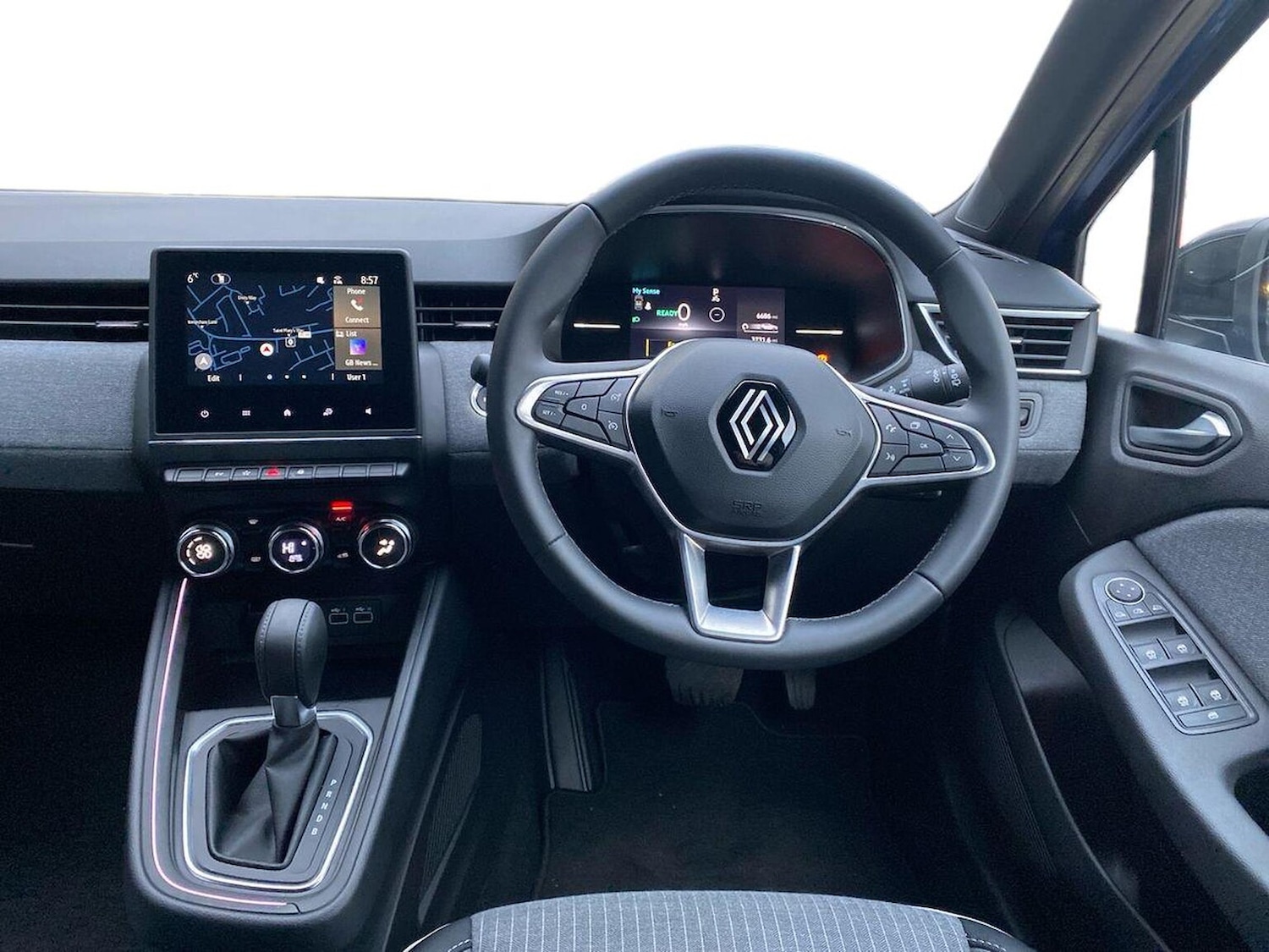 Used Renault Clio 2024 for sale - 77033498: Photo 11