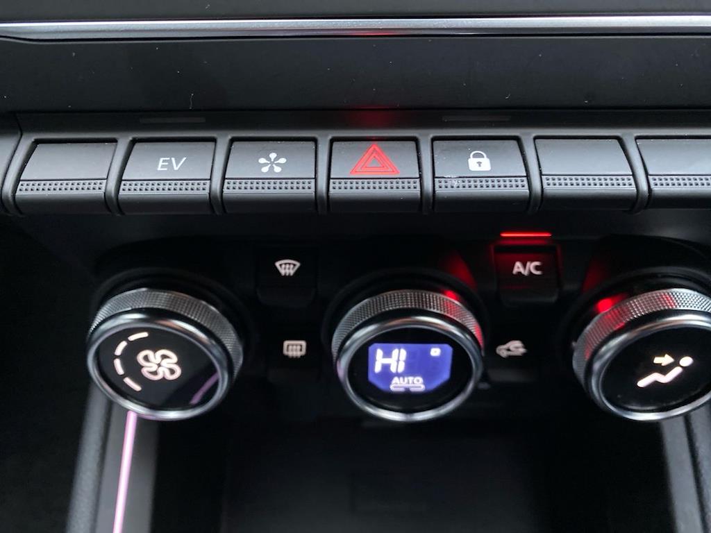 Used Renault Clio 2024 for sale - 77033498: Photo 24