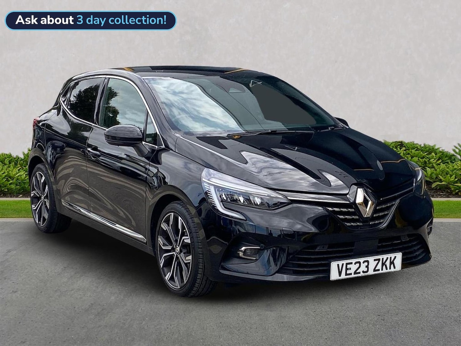 Used Renault Clio 2023 for sale - 76681745: Photo 1