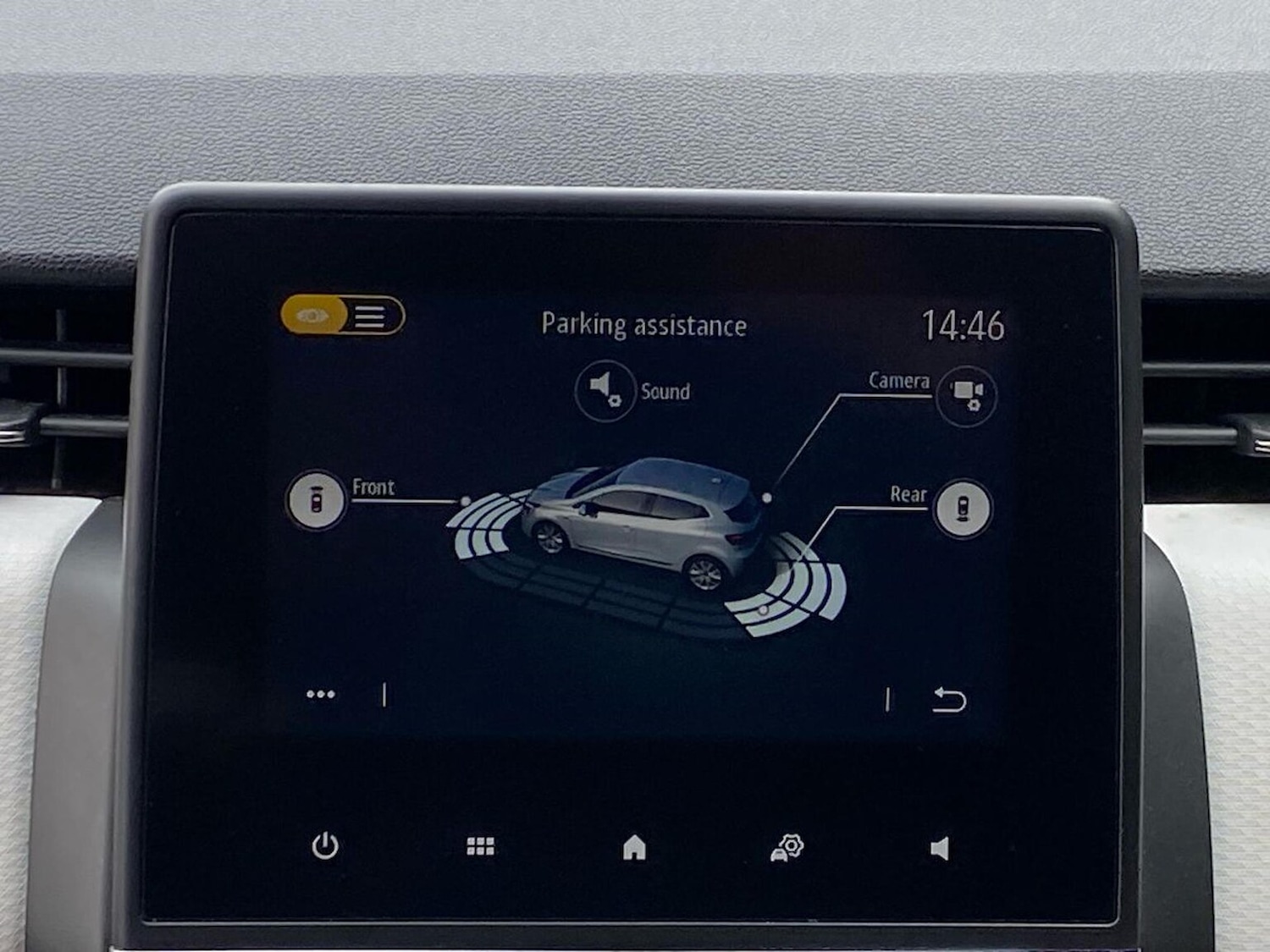 Used Renault Clio 2023 for sale - 76681745: Photo 32