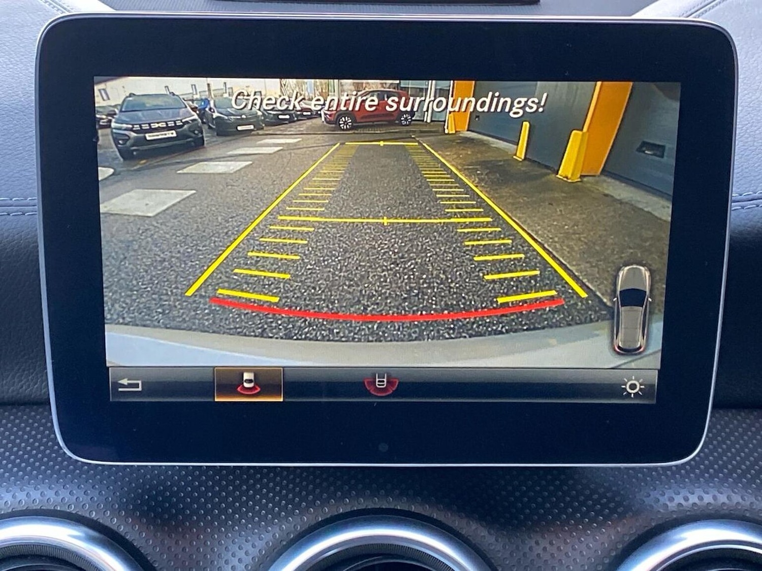 Used Mercedes-Benz A-Class 2016 for sale - 76958735: Photo 23