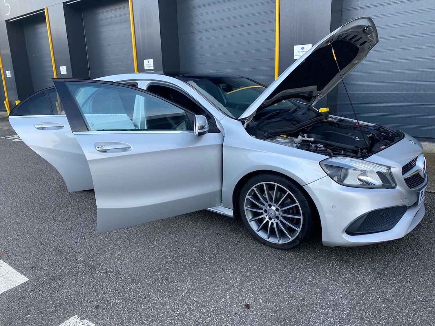 Used Mercedes-Benz A-Class 2016 for sale - 76958735: Photo 40