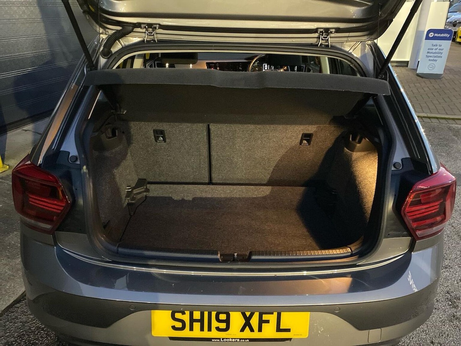 Used Volkswagen Polo 2019 for sale - 76643649: Photo 17