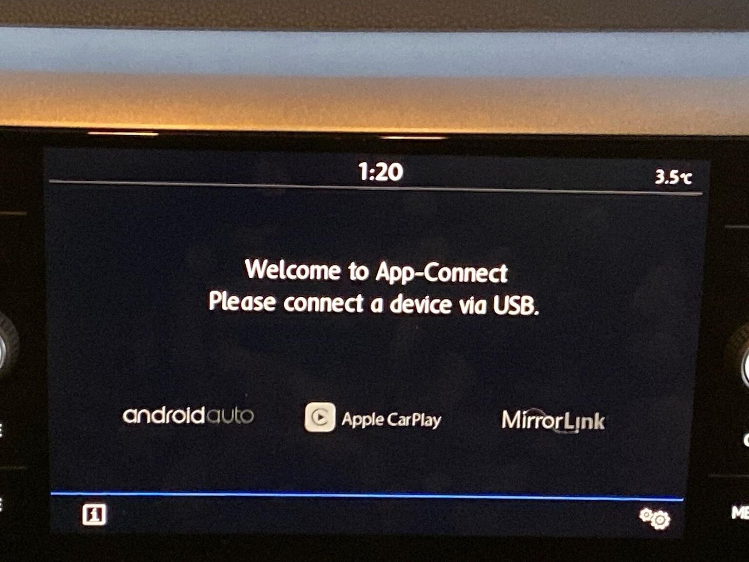 Used Volkswagen Polo 2019 for sale - 76643649: Photo 24