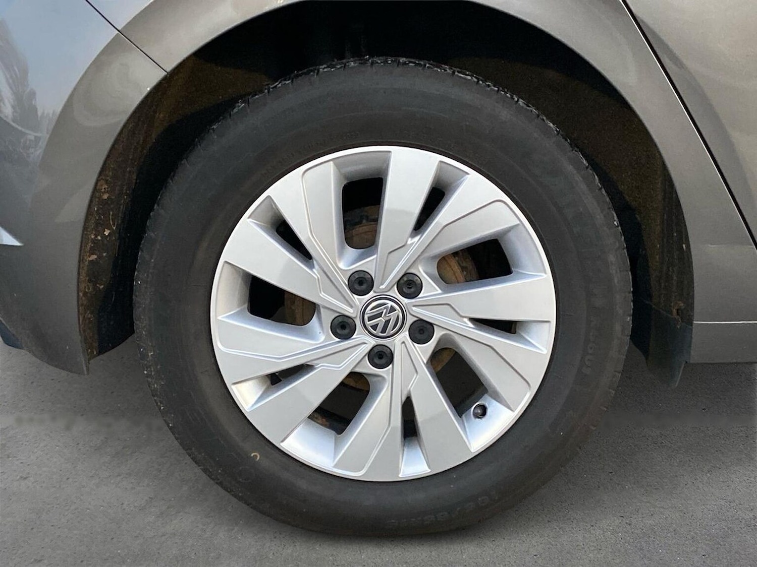 Used Volkswagen Polo 2019 for sale - 76643649: Photo 6