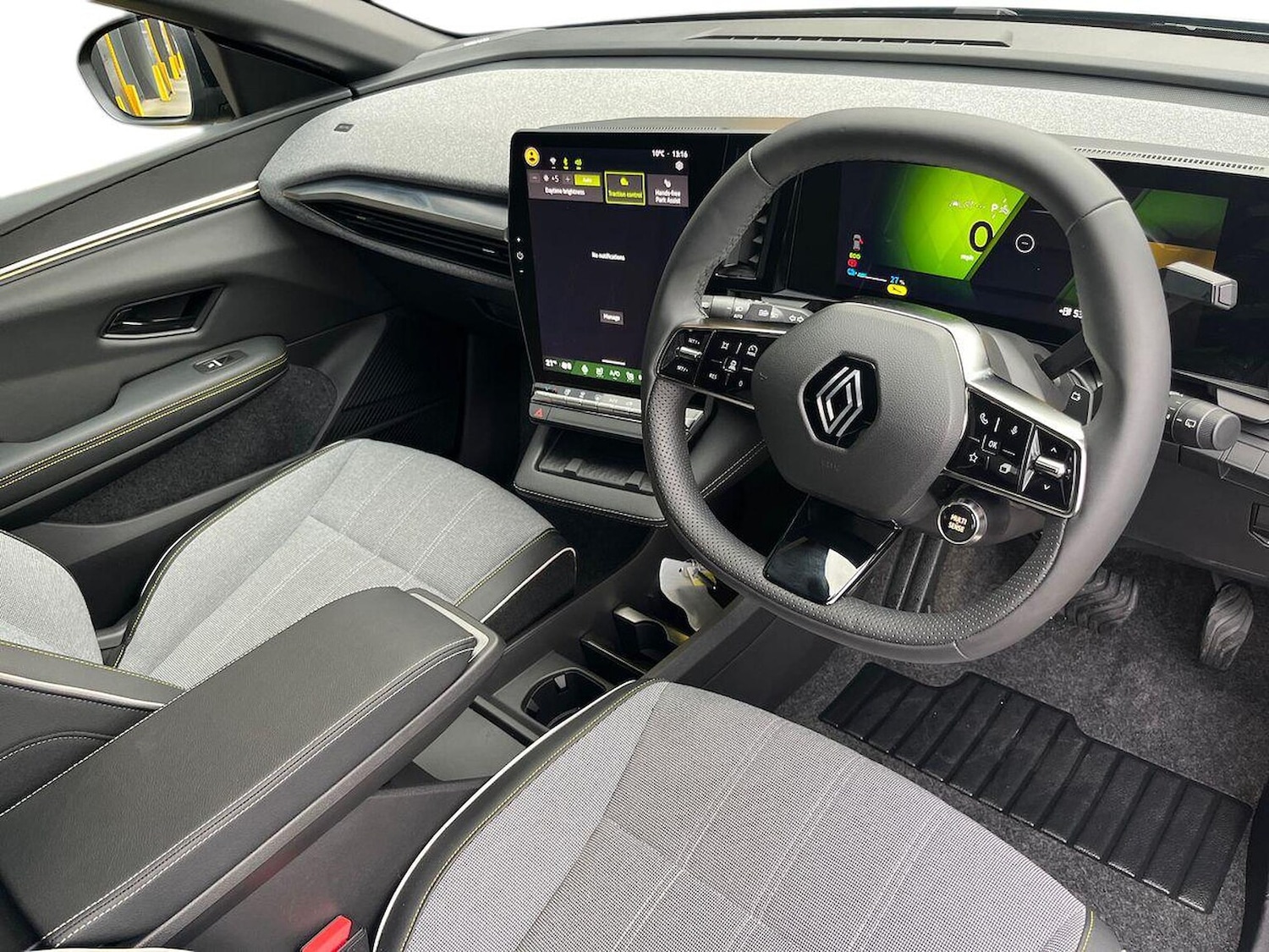 Used Renault Megane E Tech 2024 for sale - 77616774: Photo 15