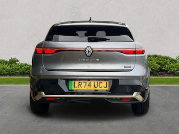 Used Renault Megane E Tech 2024 for sale - 77616774: Photo