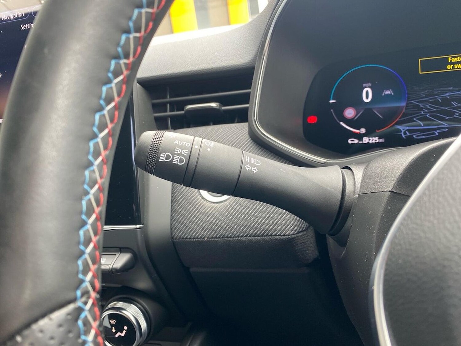 Used Renault Clio 2024 for sale - 78211174: Photo 31