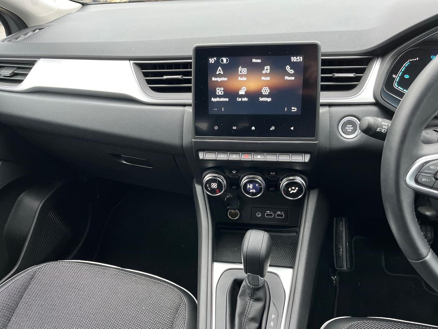 Used Renault Captur 2023 for sale - 76763410: Photo 13