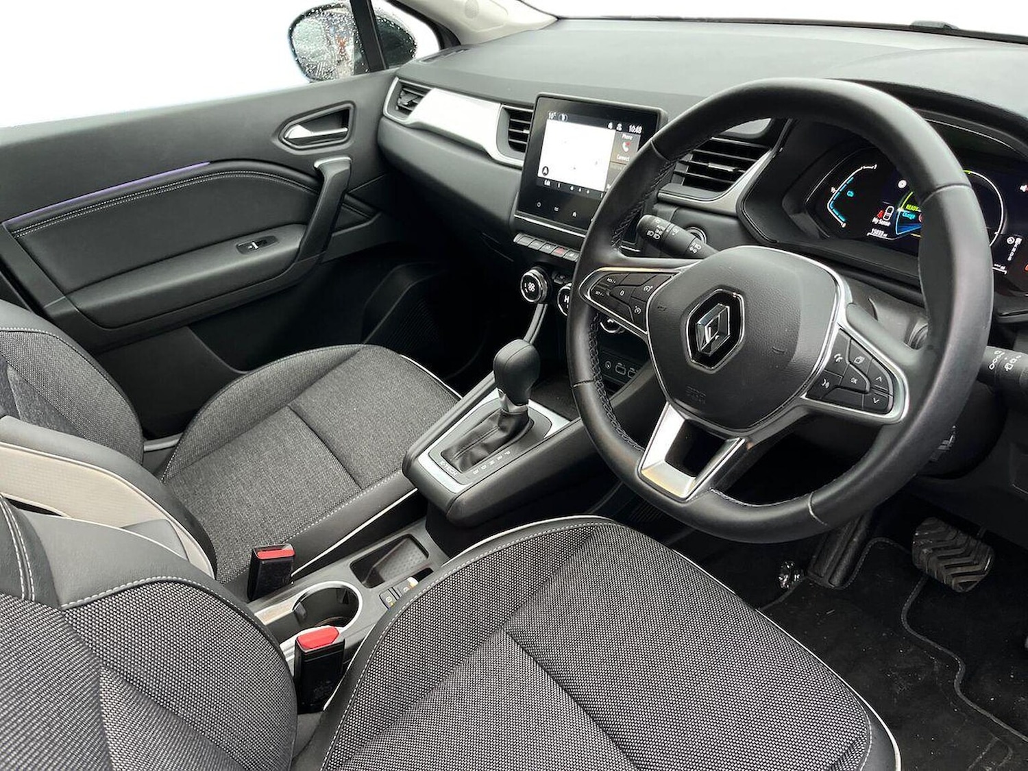 Used Renault Captur 2023 for sale - 76763410: Photo 15