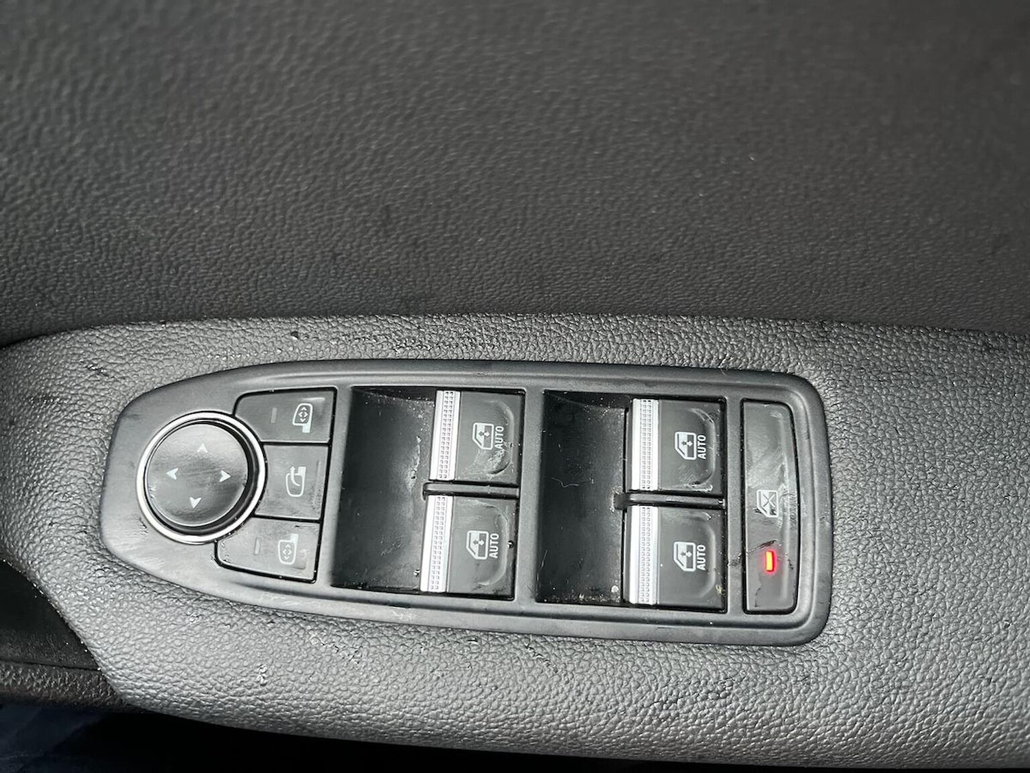 Used Renault Captur 2023 for sale - 76763410: Photo 21