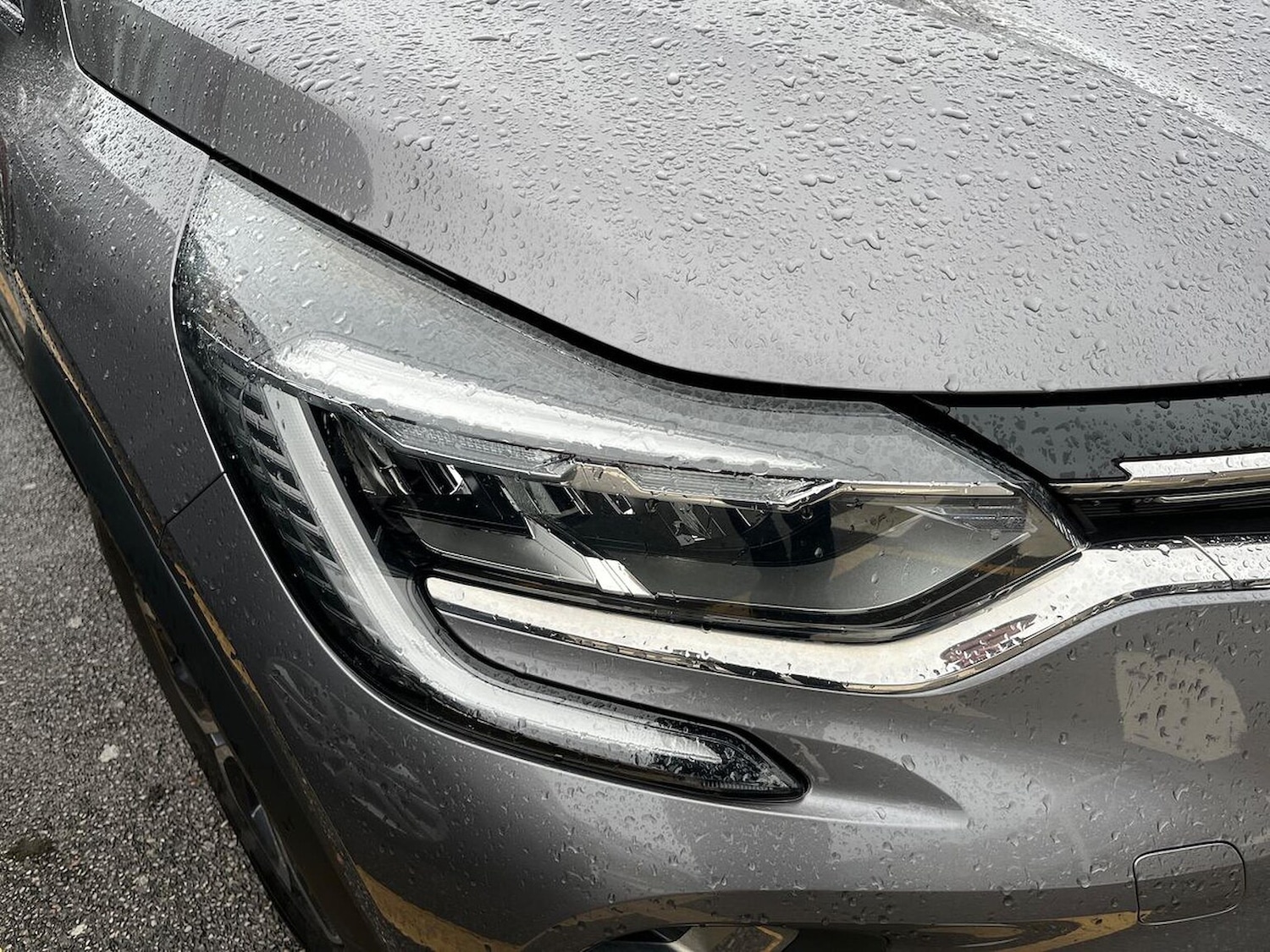 Used Renault Captur 2023 for sale - 76763410: Photo 34