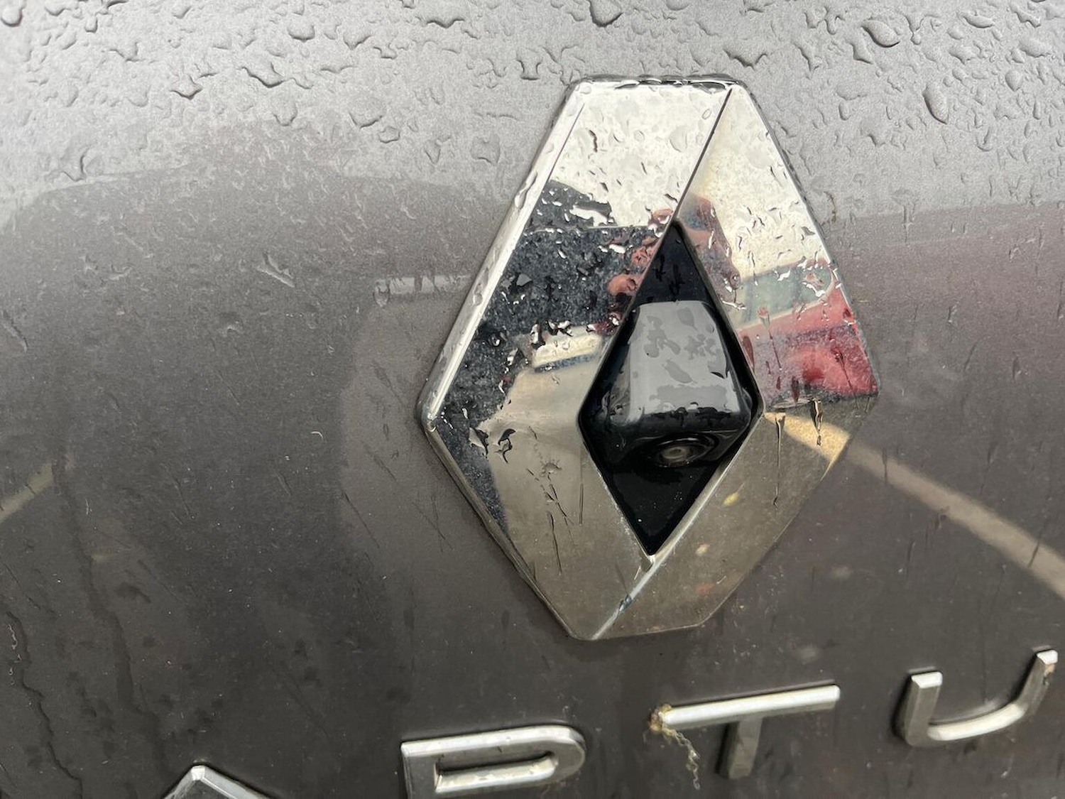 Used Renault Captur 2023 for sale - 76763410: Photo 40