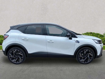 Used Renault Captur 2026 for sale - 78614592: Photo