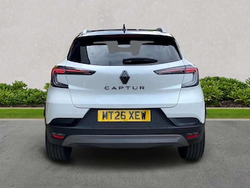 Used Renault Captur 2026 for sale - 78614592: Photo