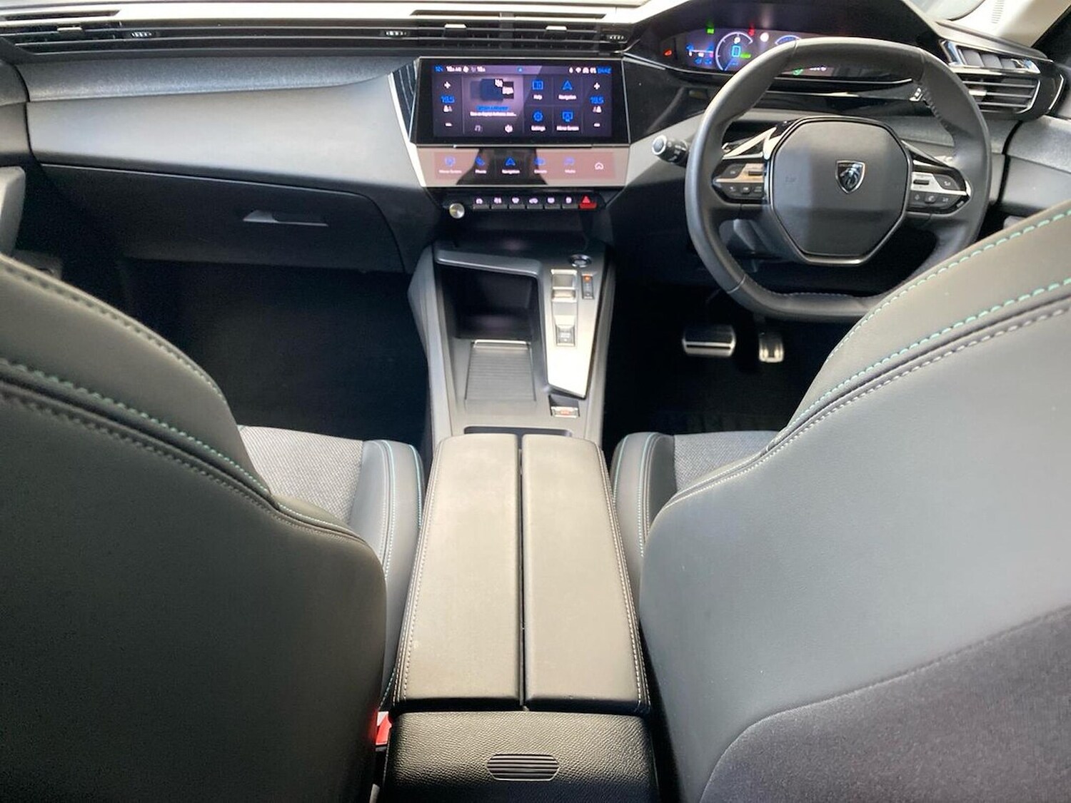 Used Peugeot 308 2024 for sale - 77488353: Photo 13