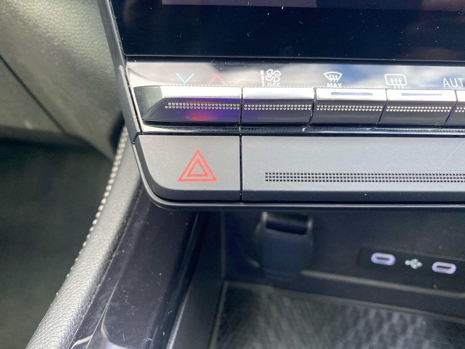 Used Renault Austral 2024 for sale - 78211131: Photo 24