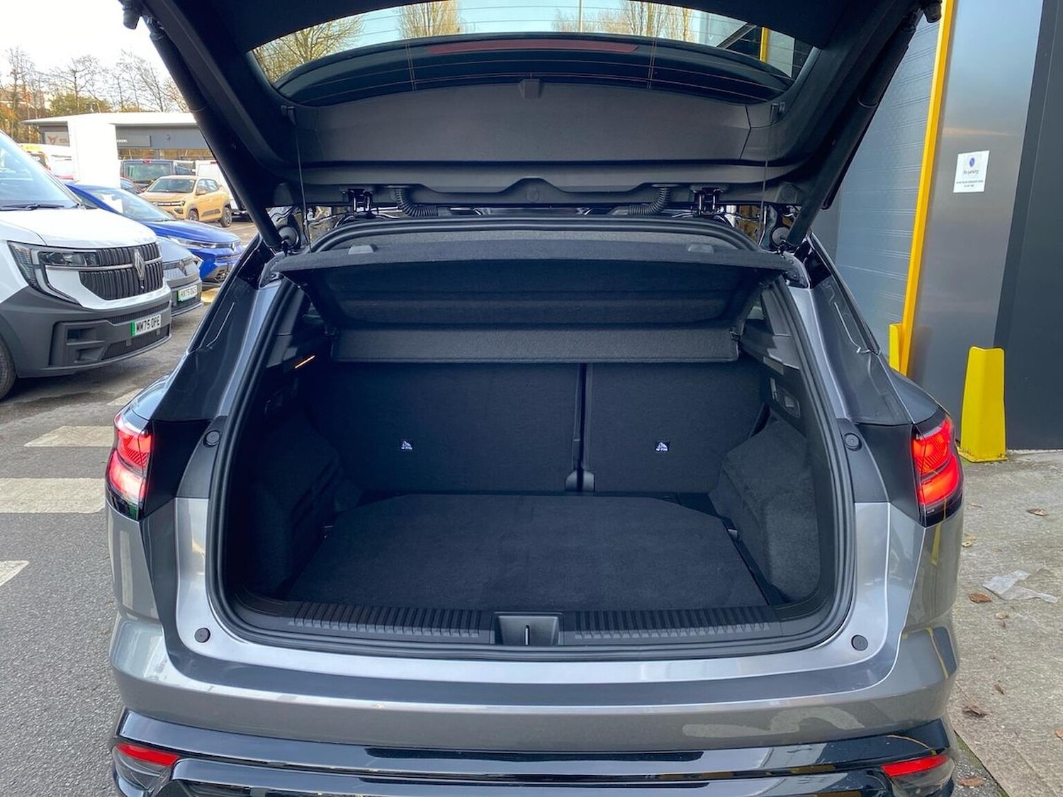 Used Renault Austral 2025 for sale - 76918976: Photo 17