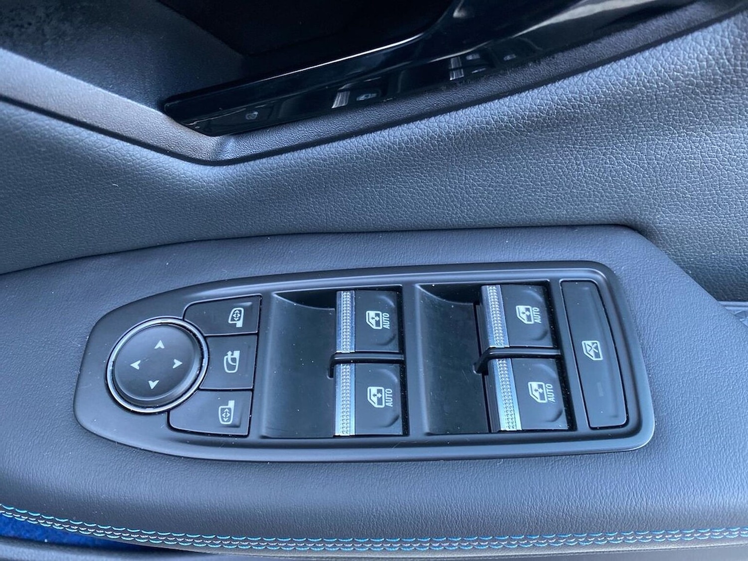 Used Renault Scenic E-Tech 2024 for sale - 77542509: Photo 21