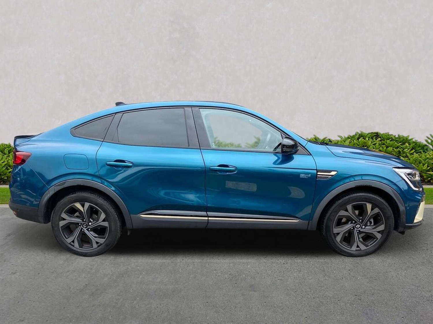Used Renault Arkana 2023 for sale - 76128956: Photo 3