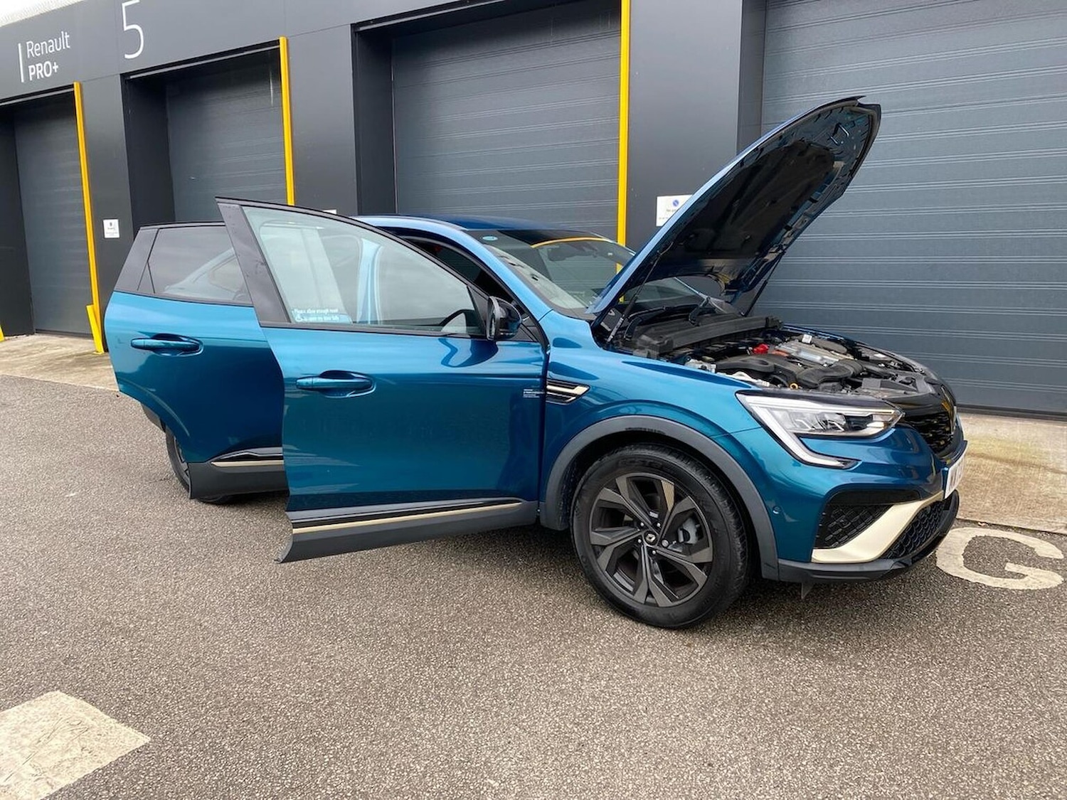 Used Renault Arkana 2023 for sale - 76128956: Photo 40