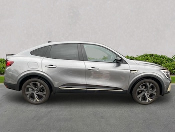 Used Renault Arkana 2023 for sale - 78476973: Photo