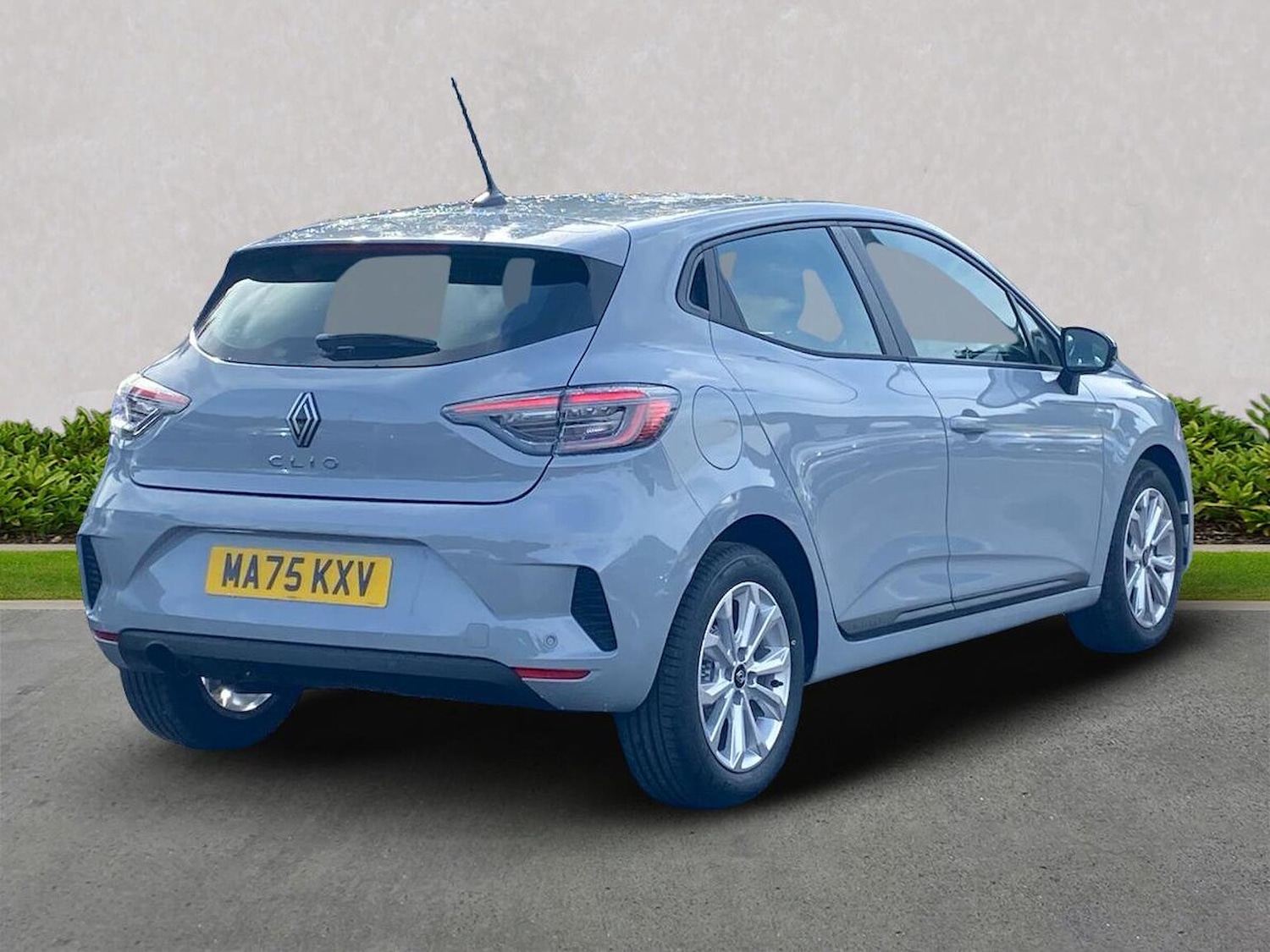 Used Renault Clio 2025 for sale - 76681747: Photo 18