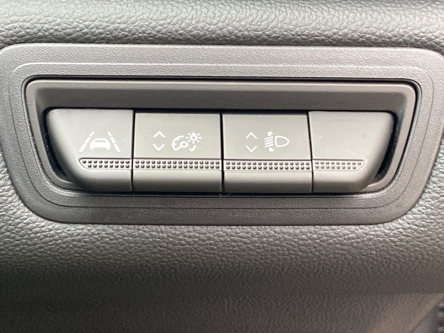 Used Renault Captur 2022 for sale - 76464657: Photo 22