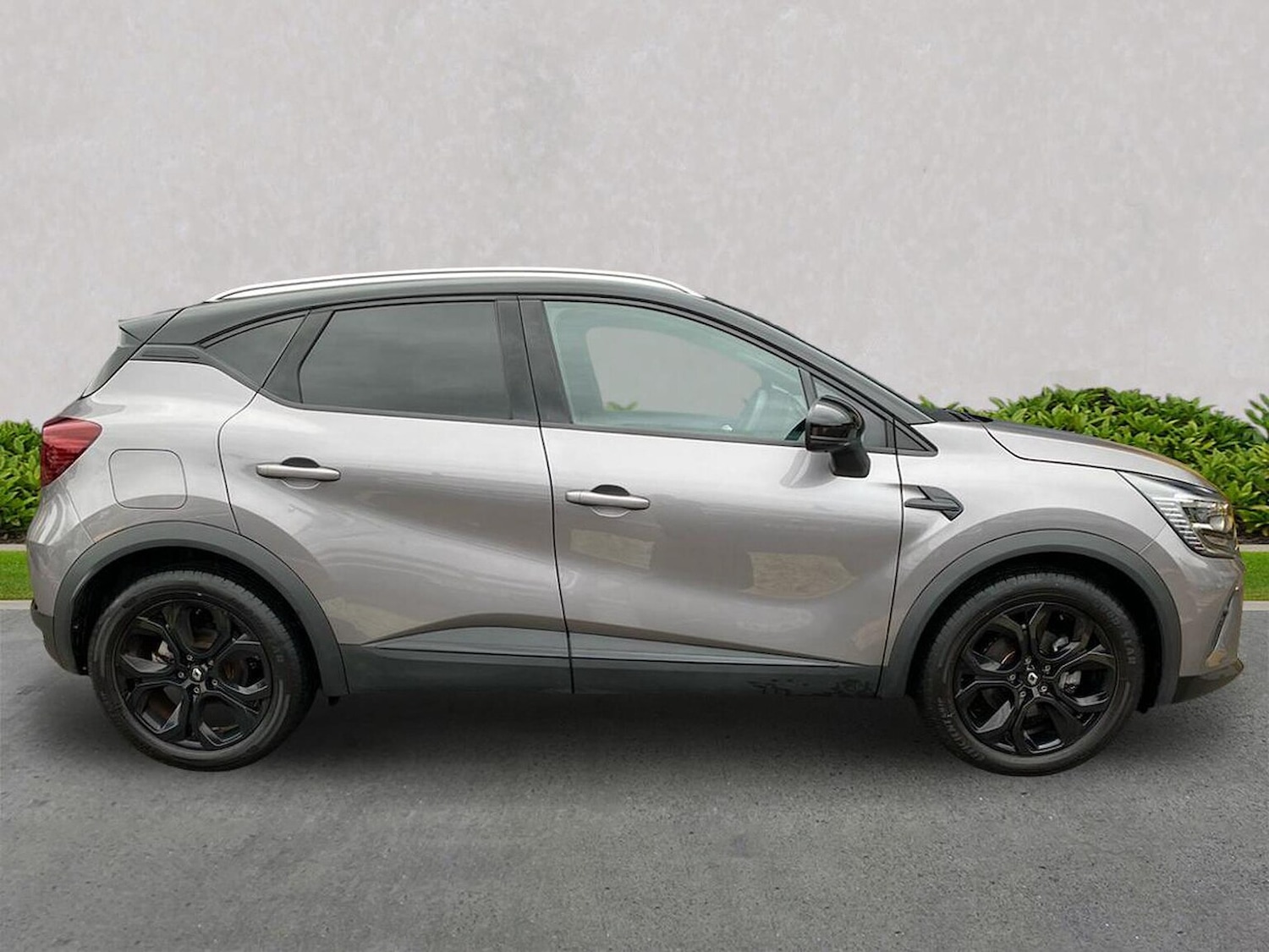 Used Renault Captur 2022 for sale - 76464657: Photo 3