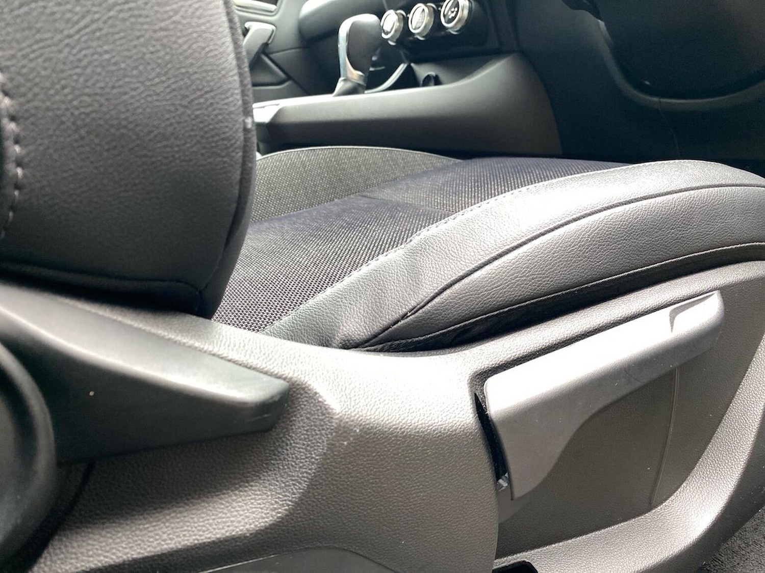 Used Renault Captur 2022 for sale - 76464657: Photo 30