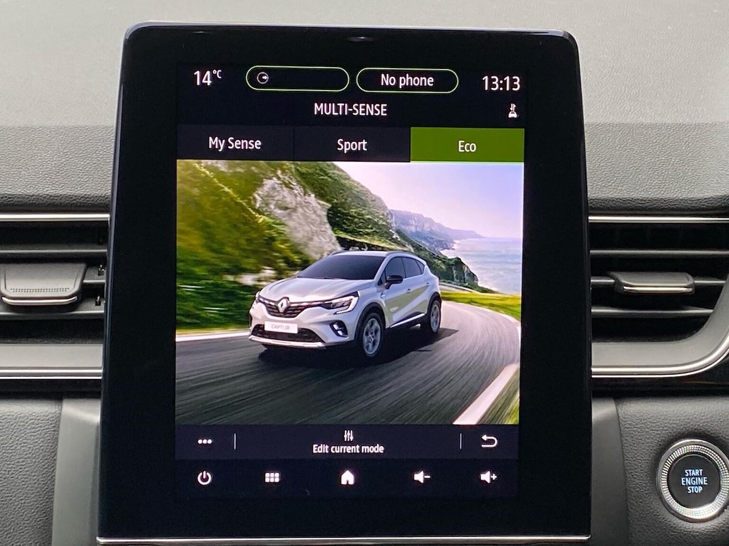 Used Renault Captur 2022 for sale - 76464657: Photo 44