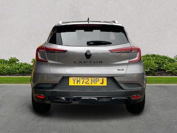 Used Renault Captur 2022 for sale - 76464657: Photo