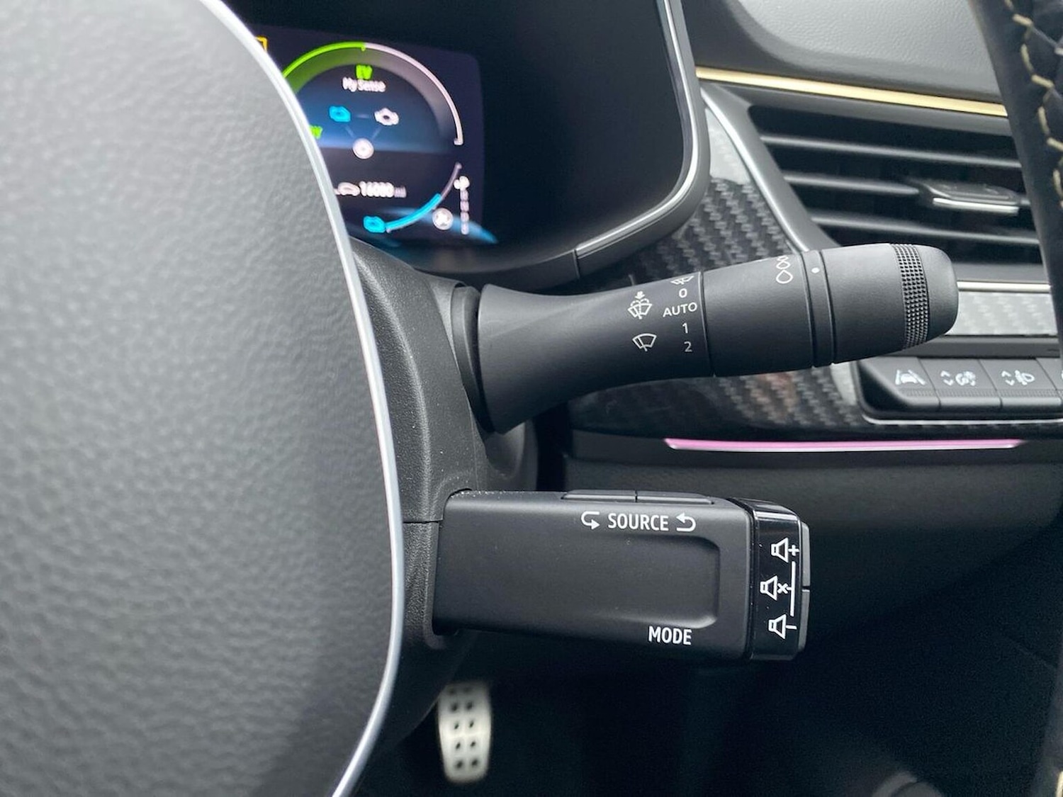 Used Renault Arkana 2023 for sale - 77984052: Photo 28