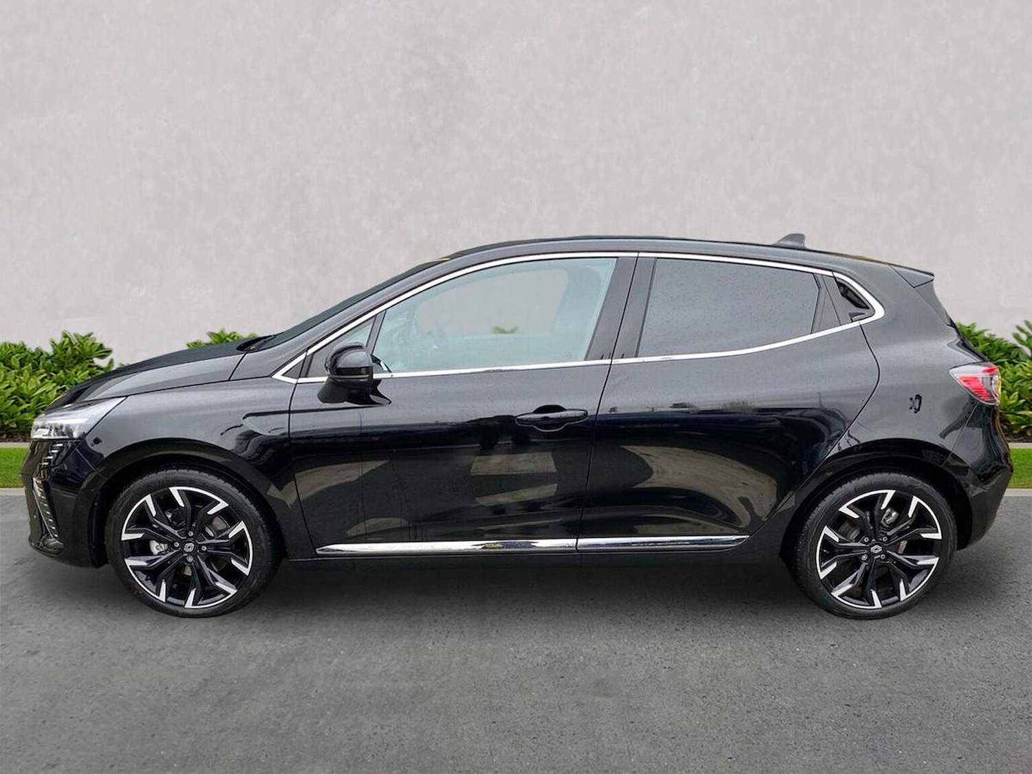 Used Renault Clio 2024 for sale - 76969957: Photo 19