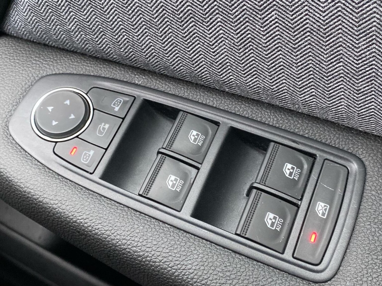 Used Renault Clio 2024 for sale - 76969957: Photo 21