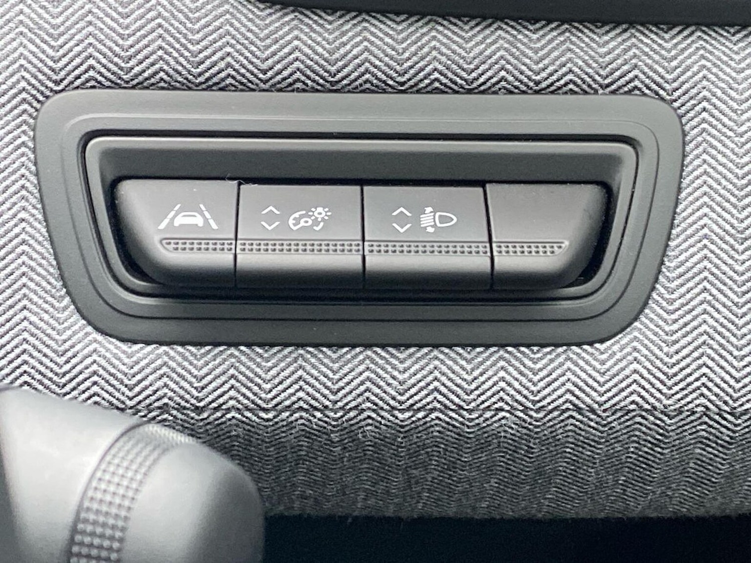 Used Renault Clio 2024 for sale - 76969957: Photo 22