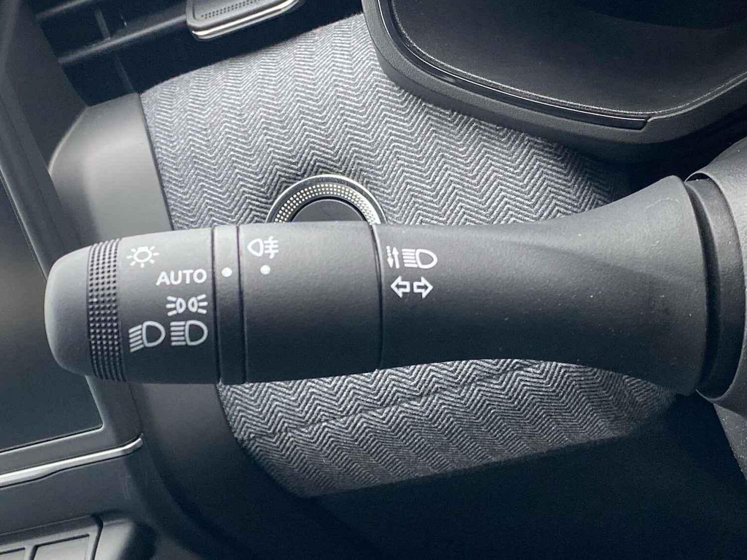 Used Renault Clio 2024 for sale - 76969957: Photo 28