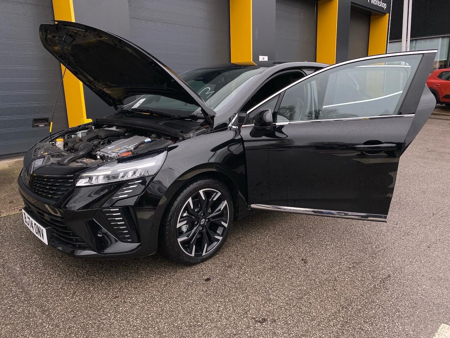 Used Renault Clio 2024 for sale - 76969957: Photo 40