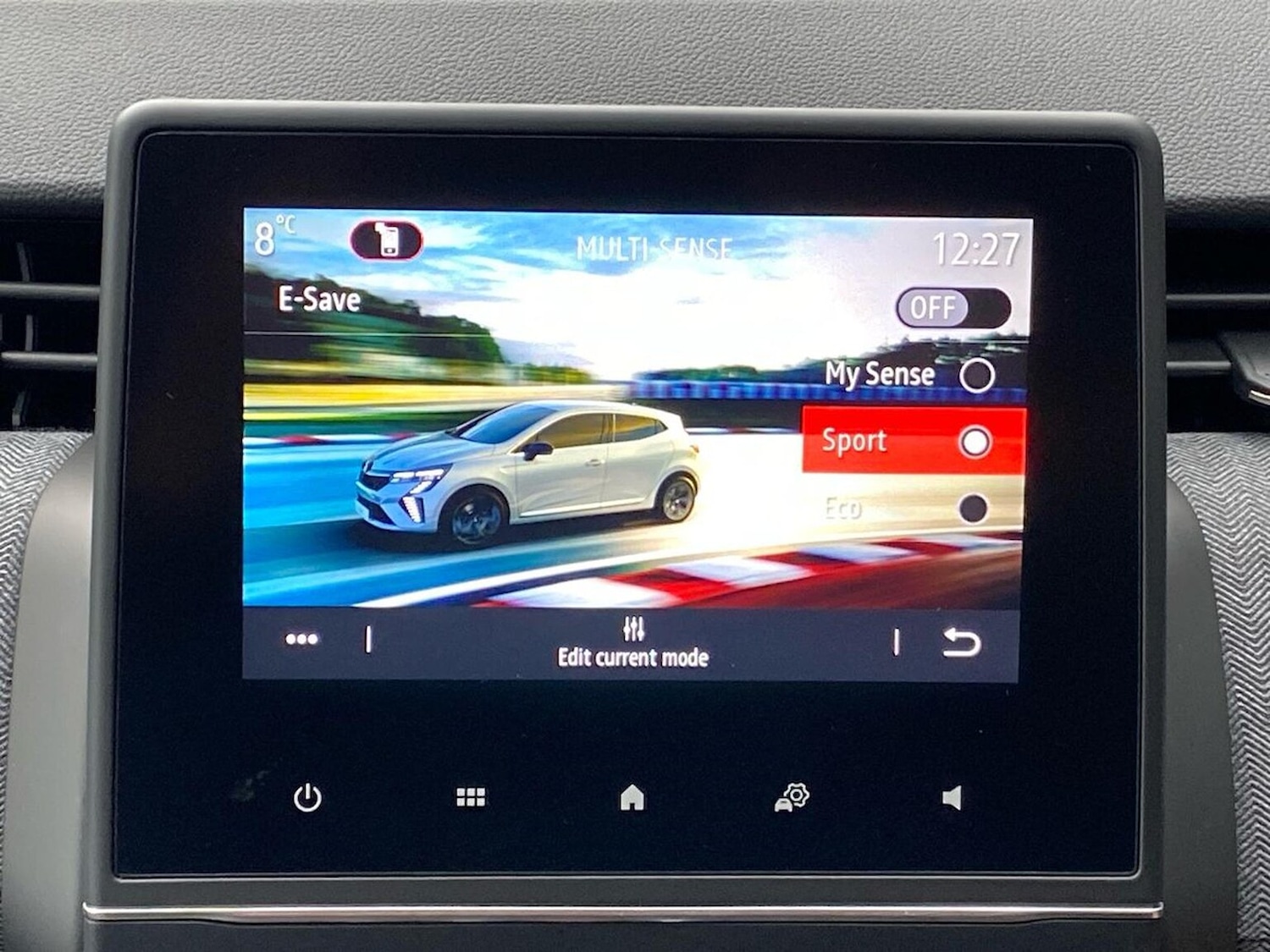 Used Renault Clio 2024 for sale - 76969957: Photo 46