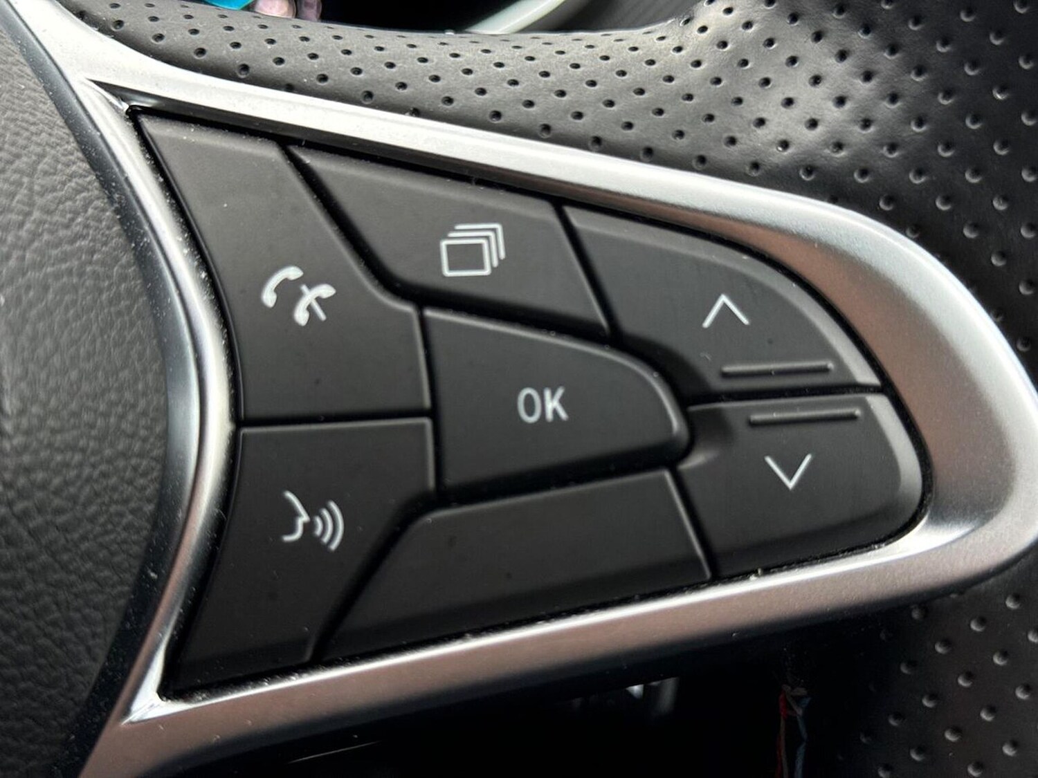 Used Renault Clio 2024 for sale - 78194654: Photo 28