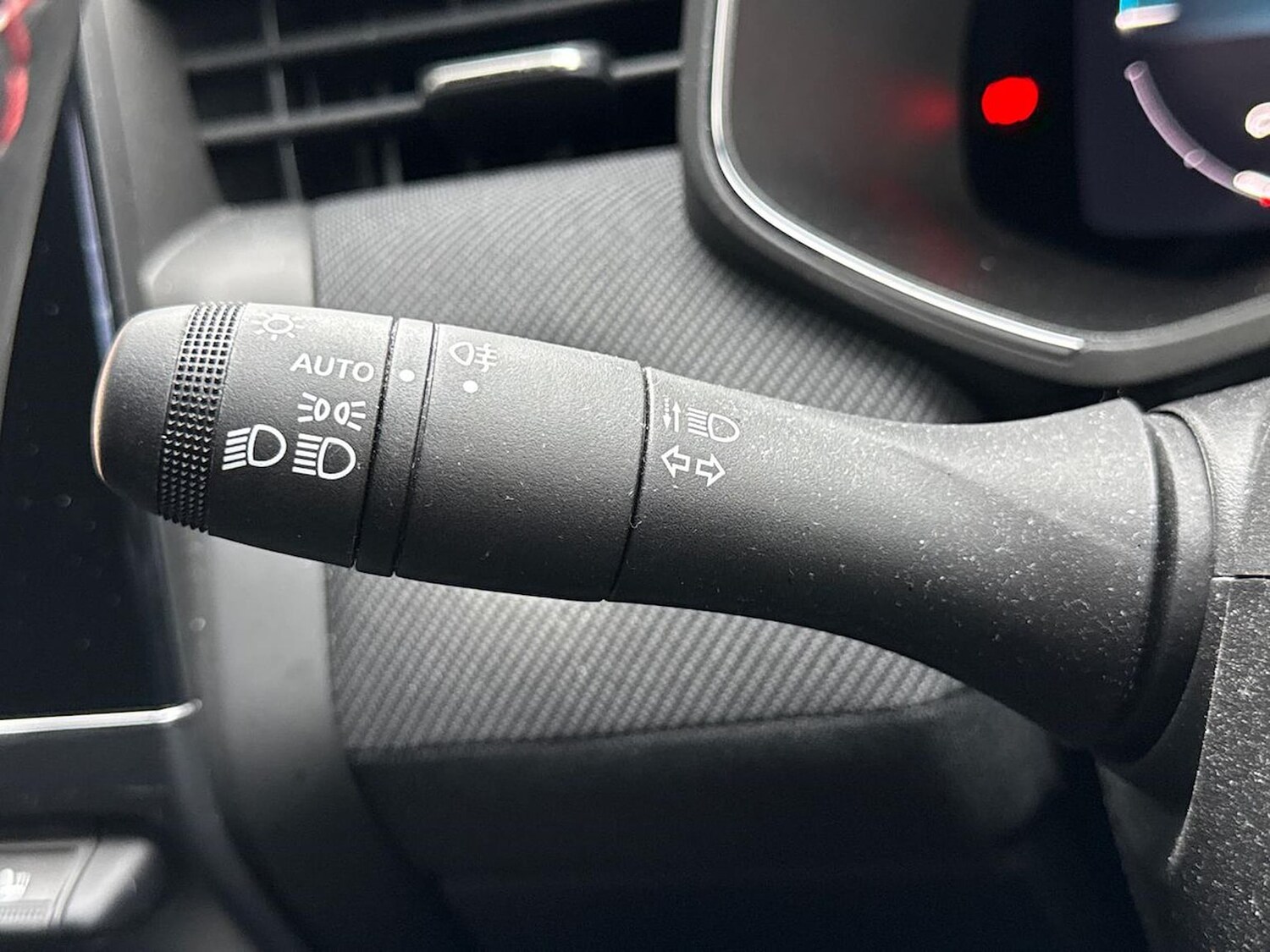 Used Renault Clio 2024 for sale - 78194654: Photo 31