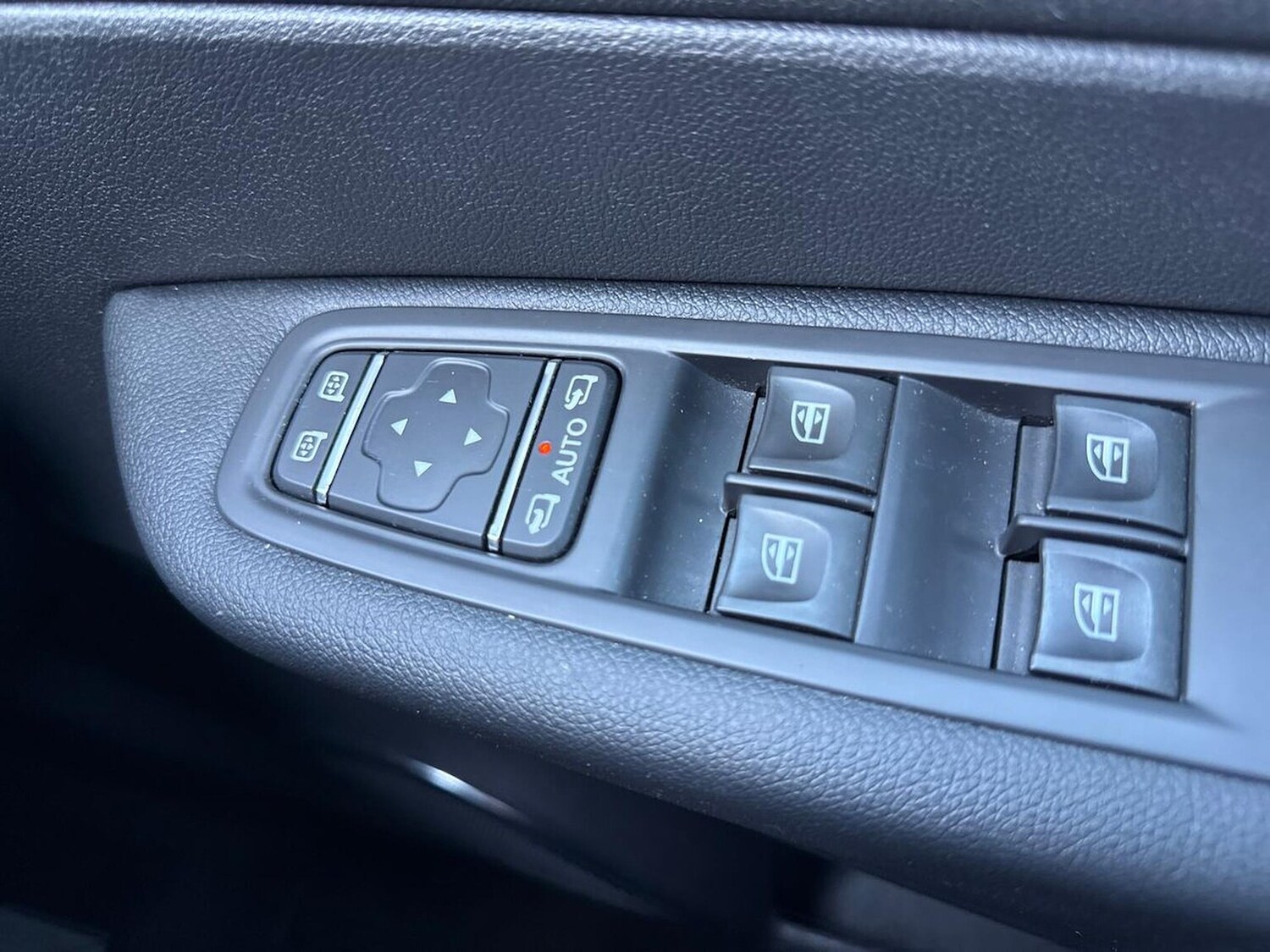 Used Renault Captur 2019 for sale - 78195465: Photo 23